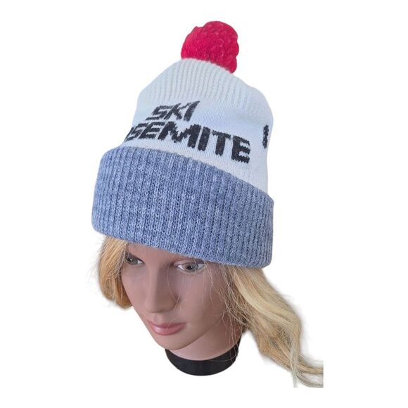 Vintage YOSEMITE Ski Beanie Red Pom Badger Pass California - Picture 3 of 16